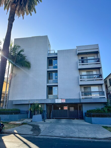 More Photos Of 320 S Occidental Blvd, Los Angeles Apartments For Sale