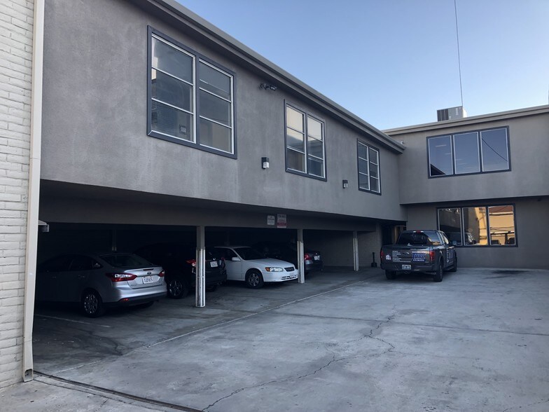 More Photos Of 3930 Utah St, San Diego Office For Lease