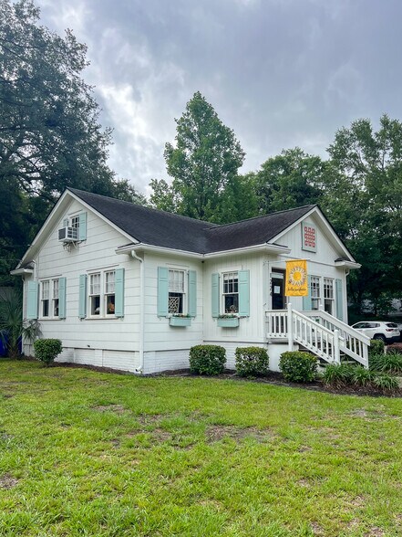 More Photos Of , Charleston Unknown For Sale