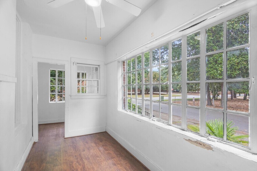 More Photos Of 105 Lancaster St SW, Aiken Loft Creative Space For Lease