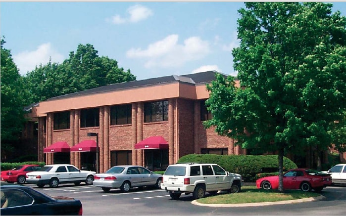 More Photos Of 229 Ward Cir, Brentwood Office For Sale