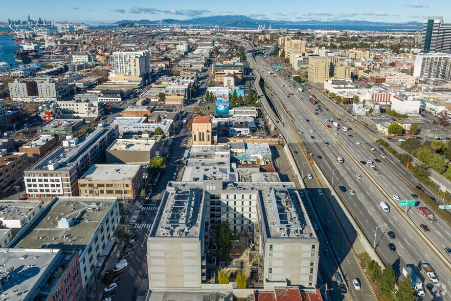 More Photos Of 428 Alice St, Oakland Apartments For Sale