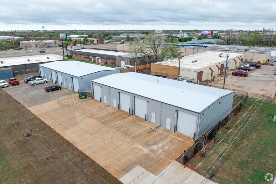 More Photos Of 7025 N Santa Fe Ave, Oklahoma City Warehouse For Lease