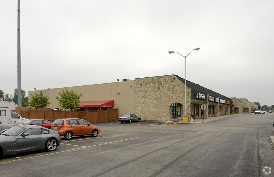 14401540 Bethel Rd, Columbus, OH 43220 For Lease