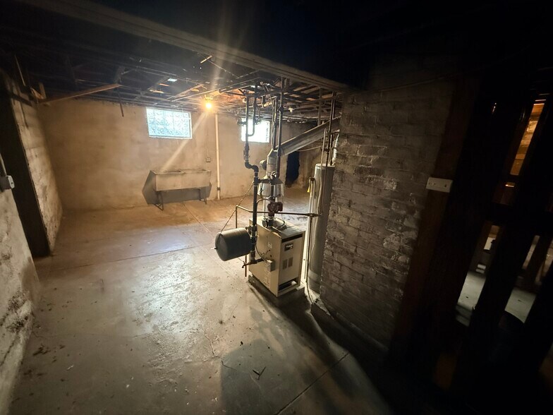 More Photos Of 1762 Cleveland Ave, Norwood Apartments For Sale