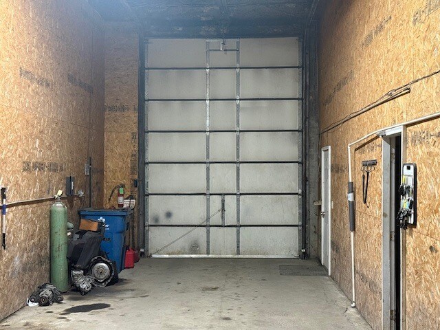 More Photos Of 8602 Mississippi St, Merrillville Industrial For Lease