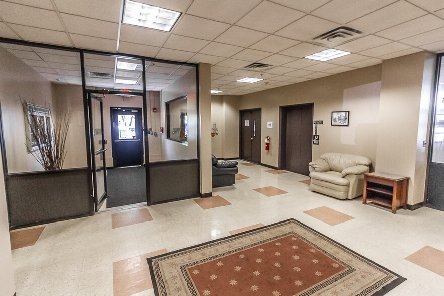 More Photos Of 89-91 Shelton Ave, New Haven Light Manufacturing For Lease