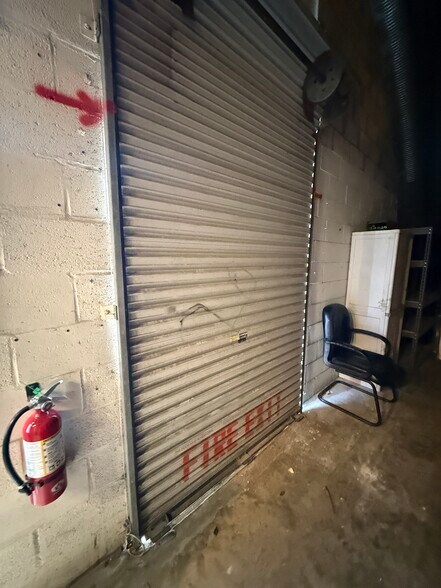More Photos Of 3935 Enterprise Ave, Naples Auto Salvage Facility For Lease