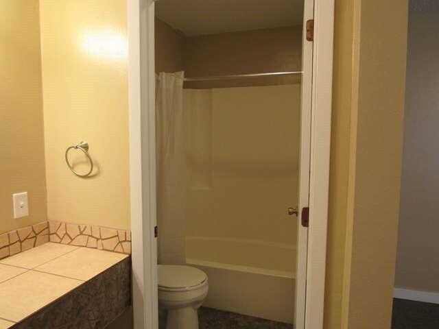 More Photos Of 681 7th St SW, Halliday Hotel For Sale