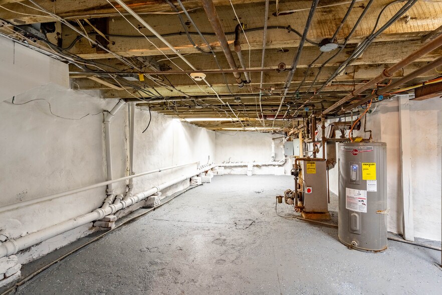 More Photos Of 6319 Germantown Ave, Philadelphia Office Residential For Sale