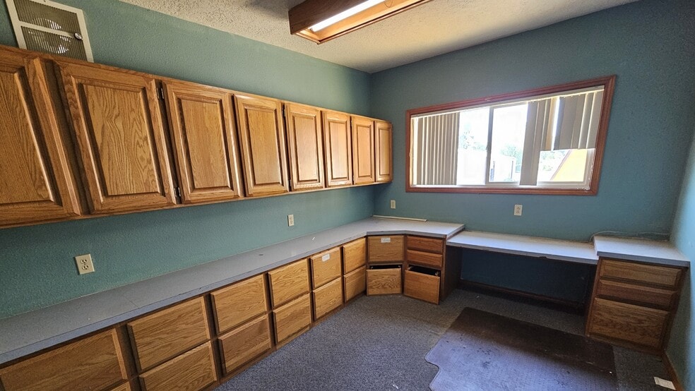 More Photos Of , Kelso Unknown For Sale