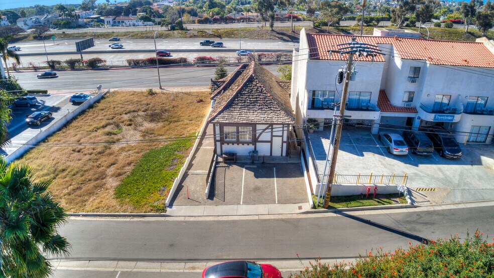 More Photos Of 2449 S El Camino Real, San Clemente Storefront Retail Office For Sale