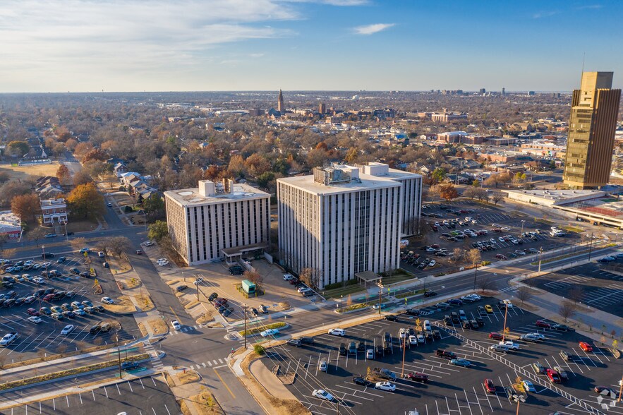 More Photos Of 2000 N Classen Blvd, Oklahoma City Office For Lease