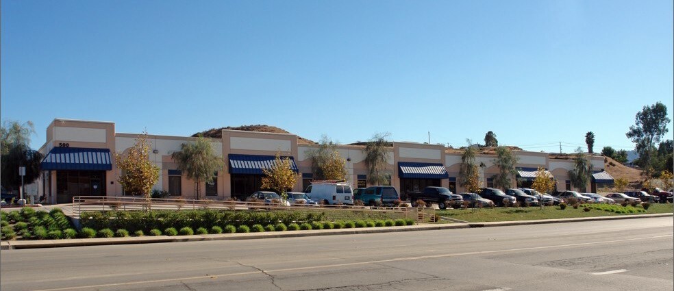 More Photos Of 500 Chaney St, Lake Elsinore Warehouse For Lease