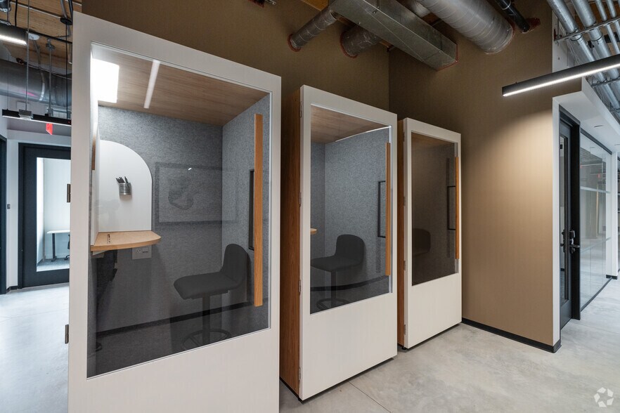 More Photos Of 356 Wythe Ave, Brooklyn Coworking Space