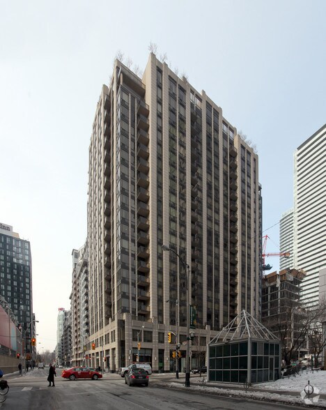 More Photos Of 7 Mercer St, Toronto Apartments For Lease