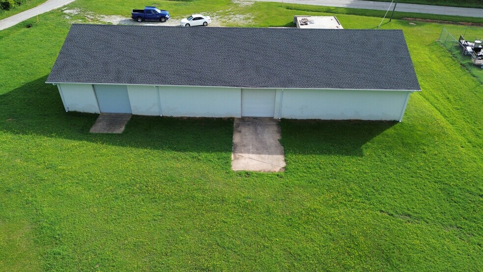 More Photos Of 1453 Hickory Crossing Rd, Hartwell Warehouse For Lease