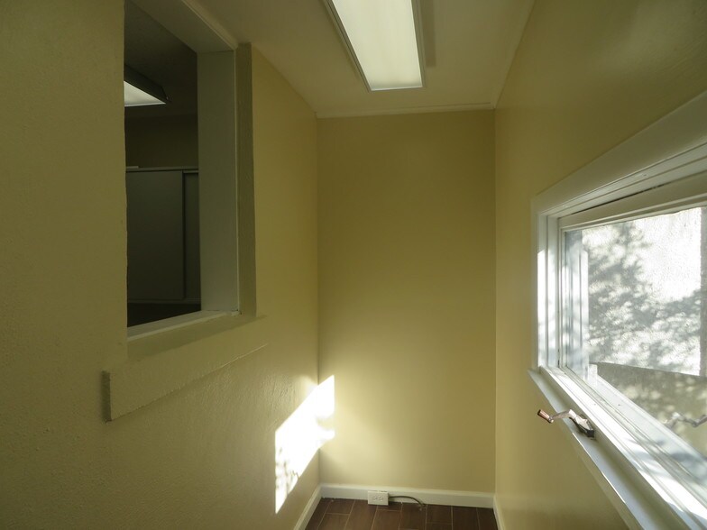 More Photos Of 286 E Main St, Somerville Medical For Lease