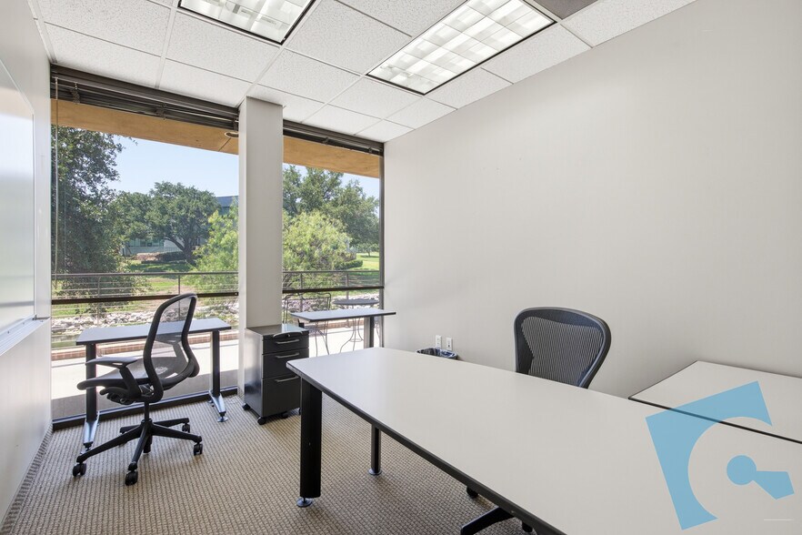 More Photos Of 250 Decker Dr, Irving Office For Lease