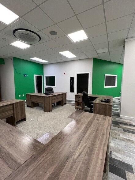 More Photos Of 95 Court St, Binghamton Office Residential For Sale