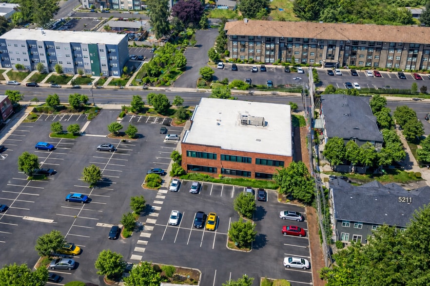 More Photos Of 5115 NE 82nd Ave, Vancouver Office For Lease