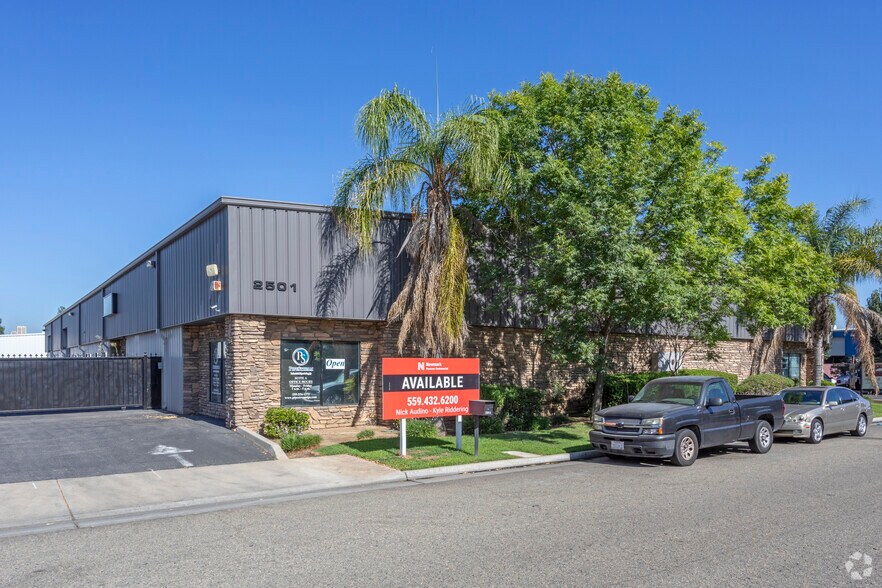 Primary Photo Of 2501 N Business Park Ave, Fresno Warehouse For Lease