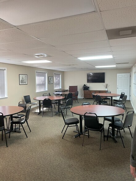 More Photos Of 3651 Hartsfield Rd, Tallahassee Research And Development For Sale