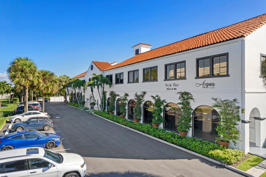 More Photos Of 2875 S Ocean Blvd, Palm Beach Office For Lease