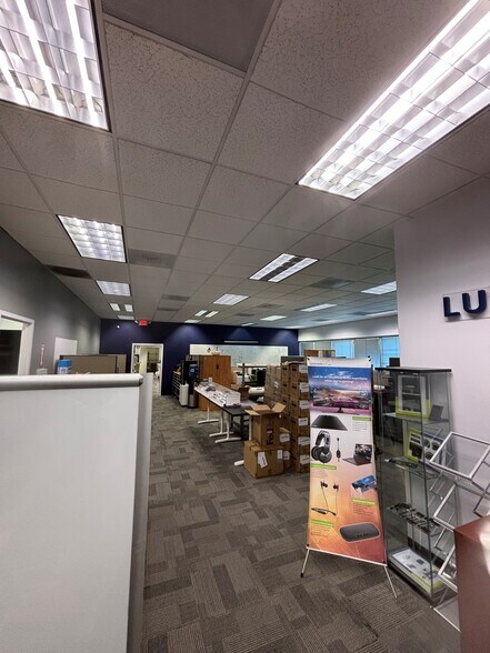 More Photos Of 4 Sierra Way St, Georgetown Light Distribution For Sale