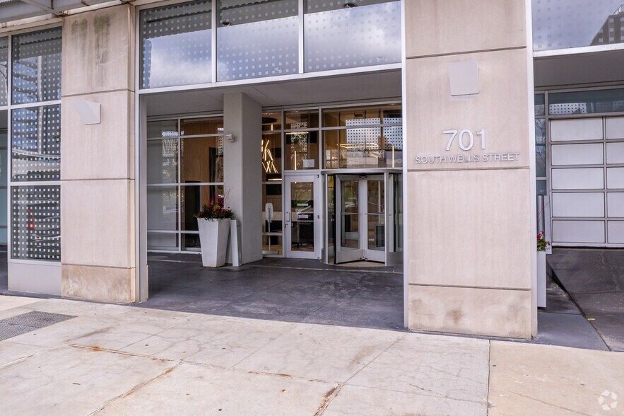 More Photos Of 659 S Wells St, Chicago Apartments For Lease