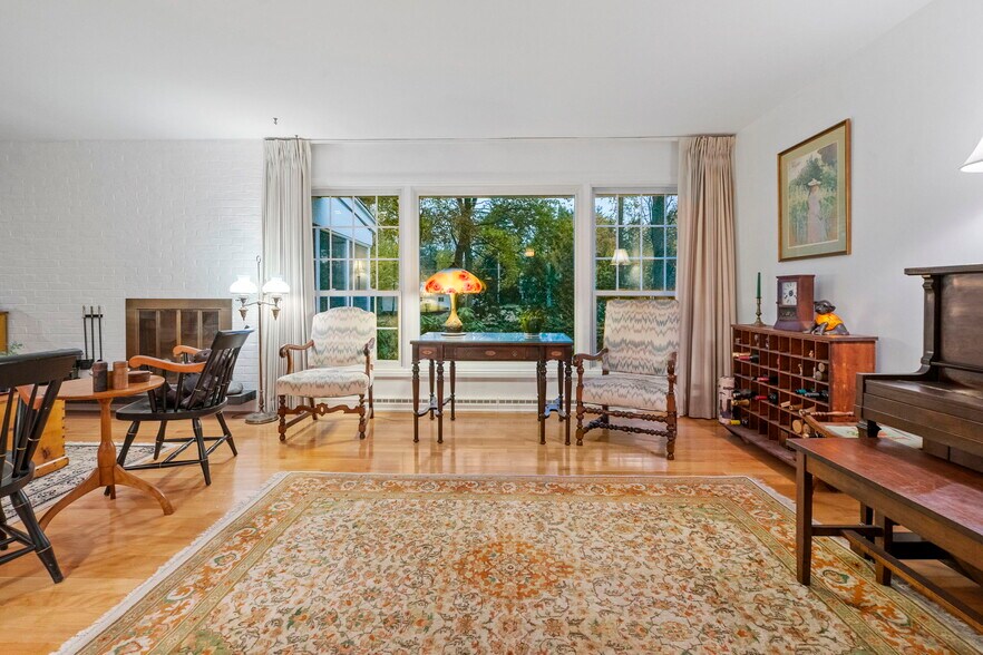 More Photos Of 6 Arbor Dr, Glens Falls Office For Sale