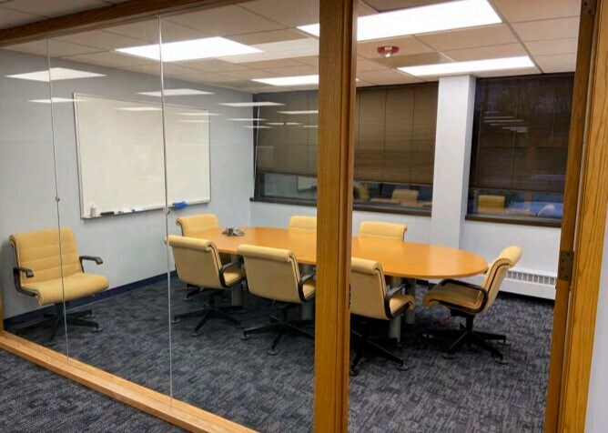 More Photos Of 300 E Long Lake Rd, Bloomfield Hills Office For Lease