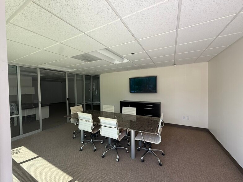 More Photos Of 15823 W Monte St, Sylmar Warehouse For Sale