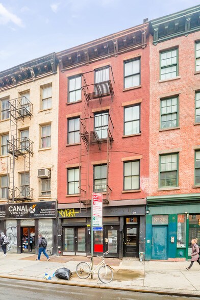 More Photos Of 317 Canal St, New York Storefront Retail Residential For Lease