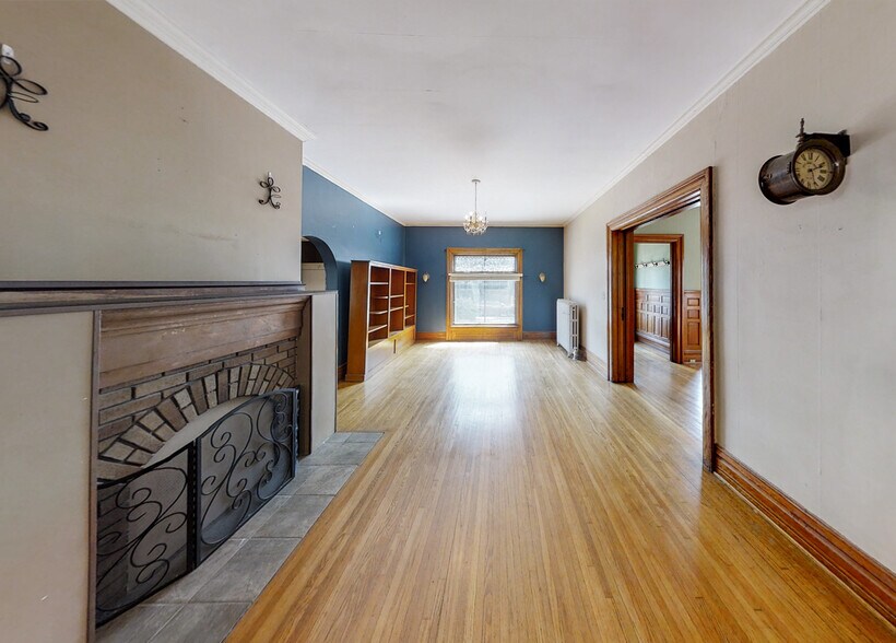 More Photos Of 342-344 W 9th St, Erie Apartments For Sale