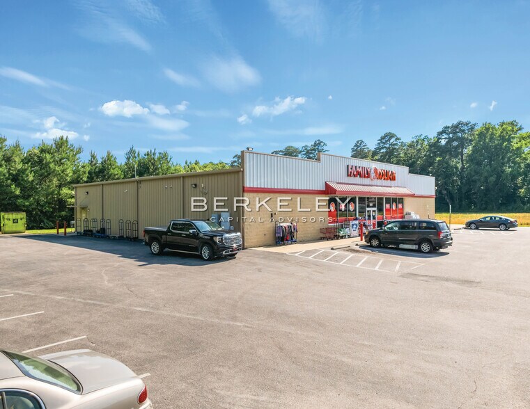 More Photos Of 1001 US Highway 158 E, Sunbury Freestanding For Sale