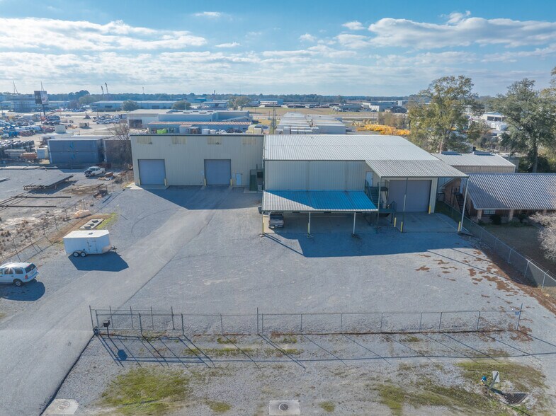 More Photos Of 1016 N Cruse Ave, Broussard Warehouse For Sale