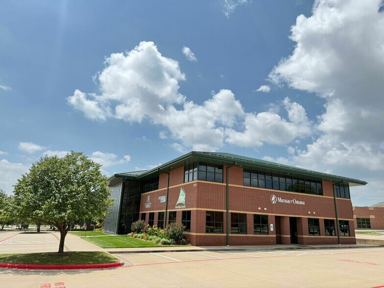 More Photos Of 3555 S Culpepper Cir, Springfield Office For Lease