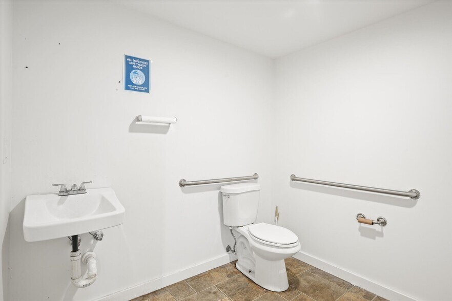 More Photos Of 43-49 Main, Bangor Office For Lease