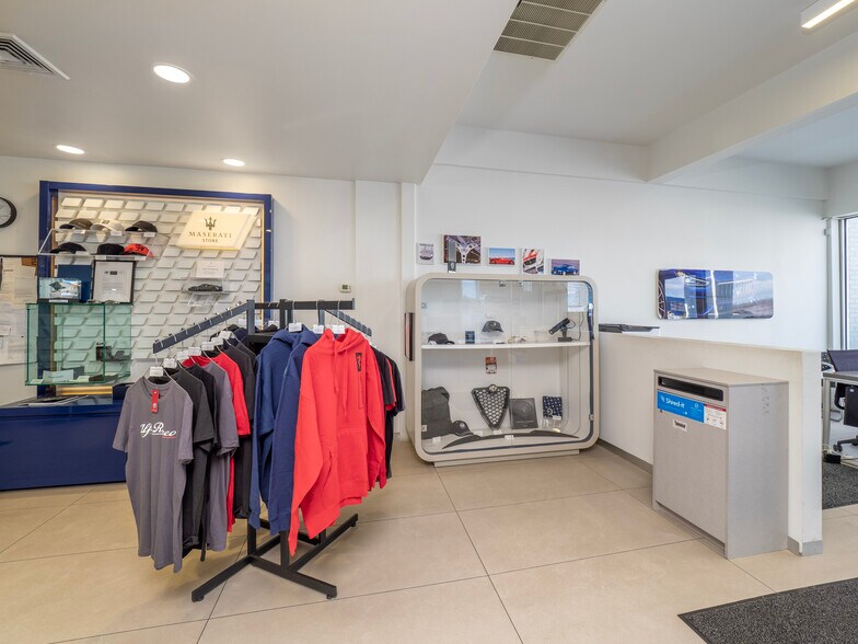 More Photos Of 52 Newtown Rd, Danbury General Retail For Sale