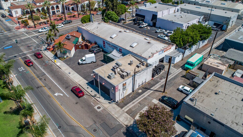 More Photos Of 242 W Commonwealth Ave, Fullerton Auto Repair For Sale