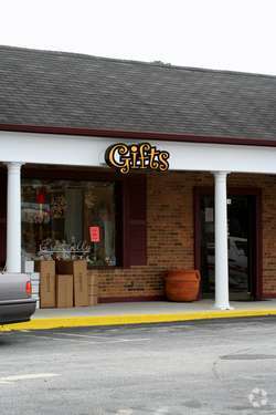 More Photos Of 4814 Stone Mountain Hwy, Lilburn Storefront For Lease