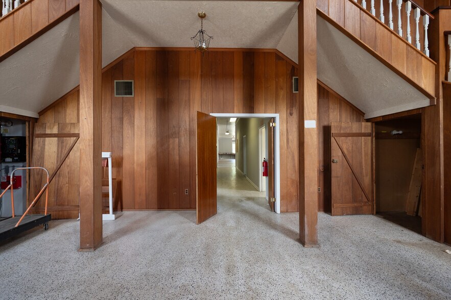 More Photos Of 82 Mill St, Mays Landing Restaurant For Sale