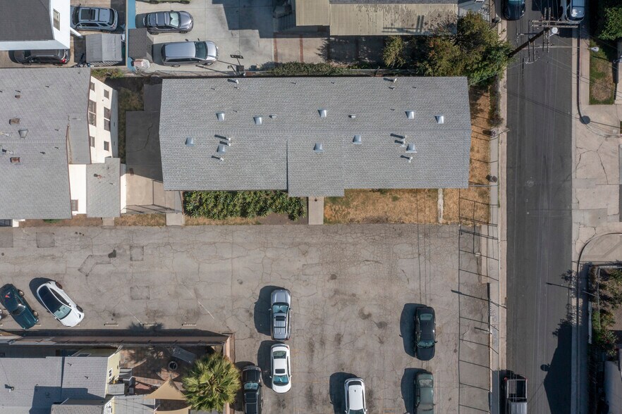 More Photos Of 4650 York Blvd, Los Angeles Multifamily For Sale