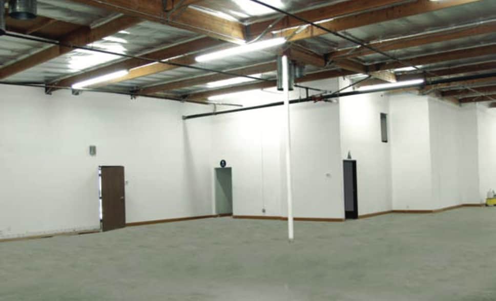 More Photos Of 1831 Tapo St, Simi Valley Manufacturing For Lease