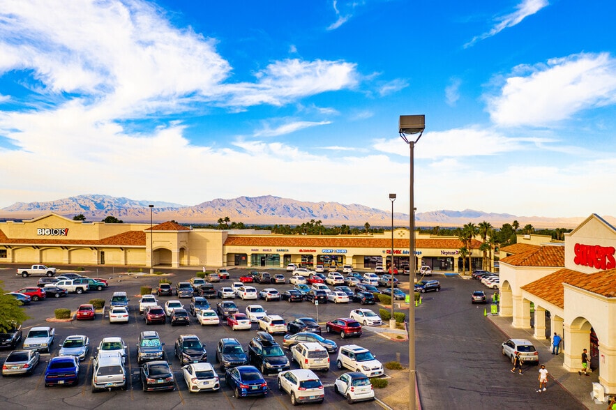 More Photos Of 8510-8584 W Lake Mead Blvd, Las Vegas Unknown For Lease