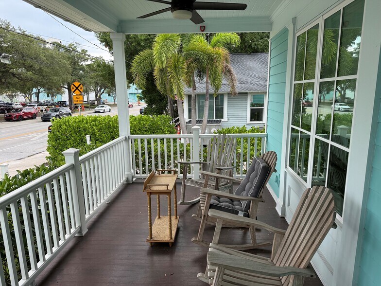 More Photos Of 619 Turner St, Clearwater Office For Lease