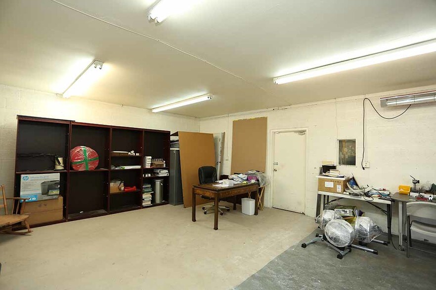 More Photos Of 4023 W Oquendo Rd, Las Vegas Warehouse For Sale