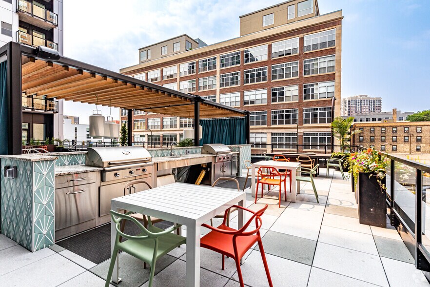 More Photos Of 650 Portland Ave S, Minneapolis Apartments For Lease