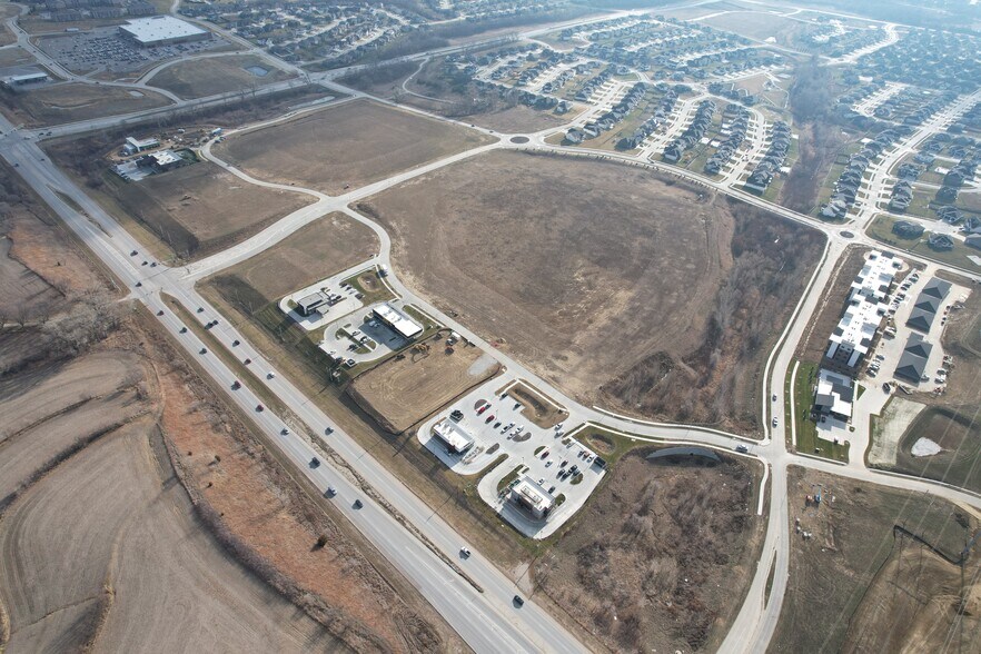 More Photos Of 180th & Maple, Elkhorn Land For Lease
